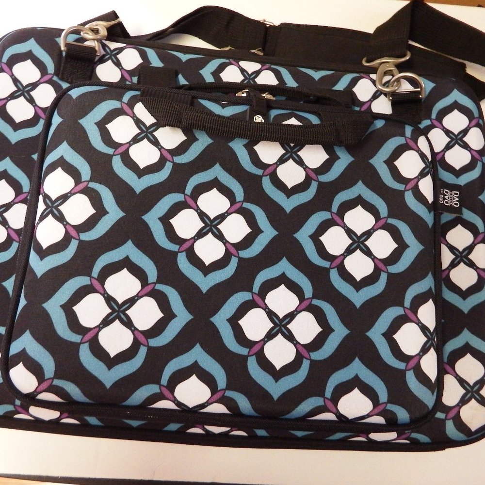 2 piece electronics carrying cases by Chloe Dao